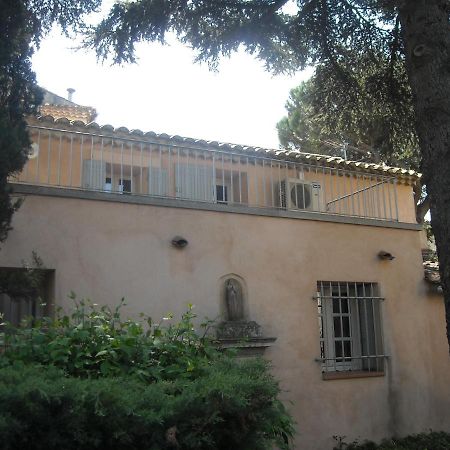 Maison De Ville Aux Couleurs Provencales. Villa Carpentras Esterno foto